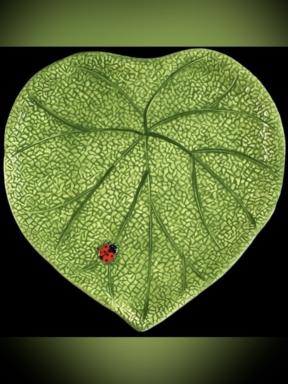 PIER 1 Green Leaf Shaped Plate w/ LADYBUG, Hand Painted, 10 3/4 Inch - EUC